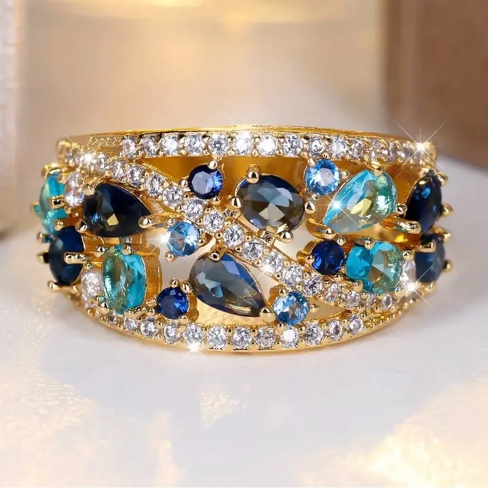 3 for $40 NWOT Multi-Stone Ring - Picture 1 of 6